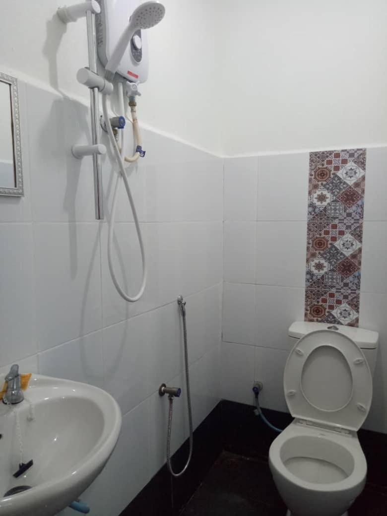 Langkawi Western Motel Pantai Cenang  Esterno foto